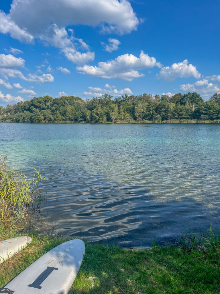 Camping lake